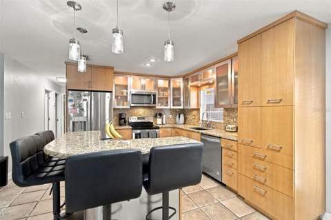 2801 W San Isidro Street, Tampa FL - photo 14 of 54