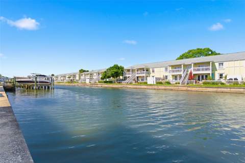 5005 Coquina Key Drive #E, St Petersburg FL - photo 24 of 50