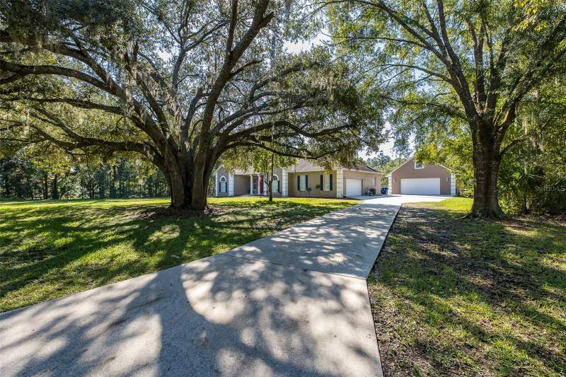 5 bedroom Single Family Residence at 31524 Cross Creek Lane, Fox Ridge, Wesley Chapel — photo 2