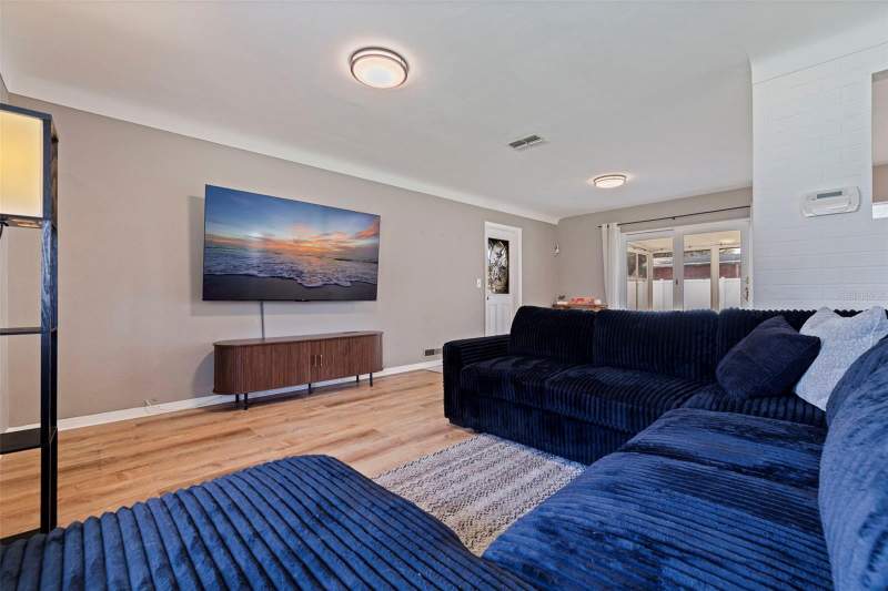 2 bedroom Single Family Residence at 4333 61st Lane, Kenneth City, Kenneth City — photo 5