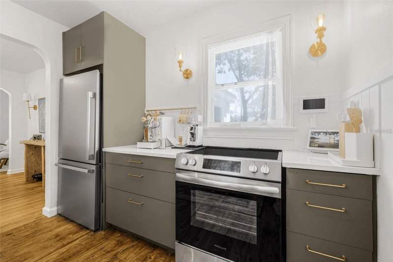 3 bedroom Single Family Residence at 3500 6th Avenue, Kellhurst Rep, St Petersburg — photo 3