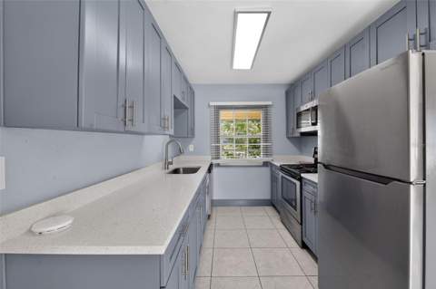 5005 Stolls Avenue, Tampa FL - photo 20 of 40