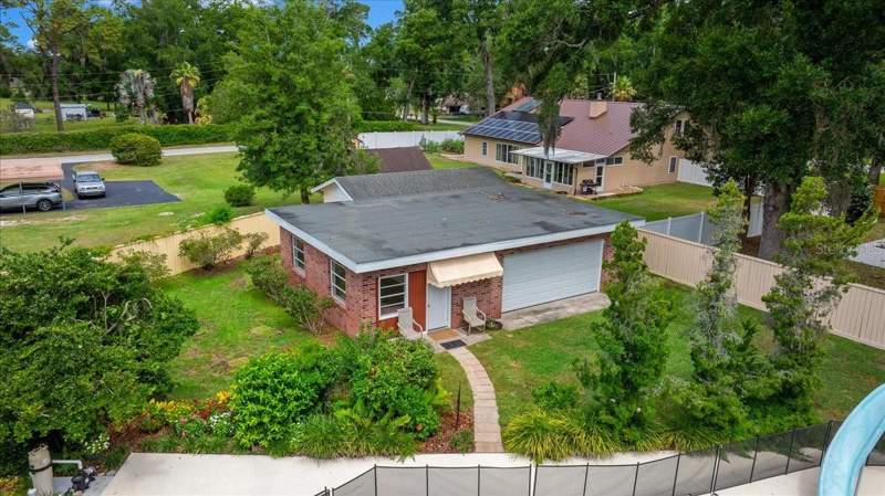 4 bedroom Single Family Residence at 2300 SE 38th Court, Woodbine, Ocala — photo 5