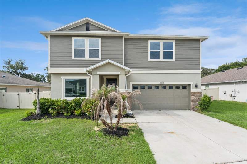 4 bedroom Single Family Residence at 15898 Bradicks Court, Lake Minneola Landing Sub, Clermont — photo 2