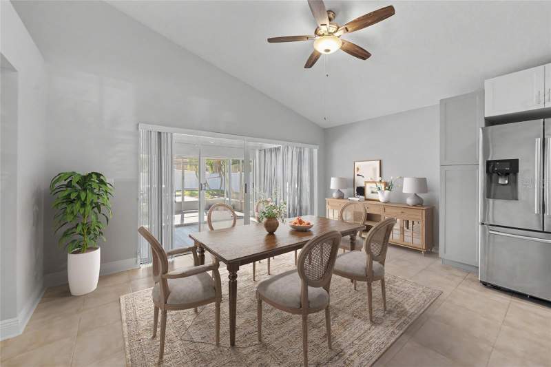 4 bedroom Single Family Residence at 6241 Crickethollow Drive, Bloomingdale Ridge, Riverview — photo 5