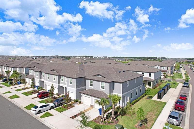 2 bedroom Townhouse at 10263 Trumpet Honetsuckle Way, Mirada Townhomes, San Antonio — photo 4