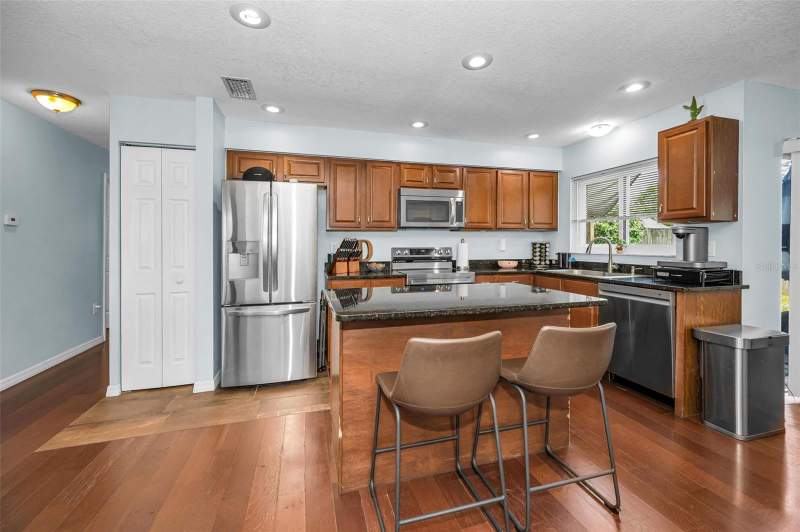 3 bedroom Single Family Residence at 1760 E Orangeside Road, Beacon Groves Unit III, Palm Harbor — photo 4