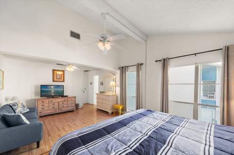 179 Medallion Boulevard #H, Madeira Beach FL - photo 20 of 30
