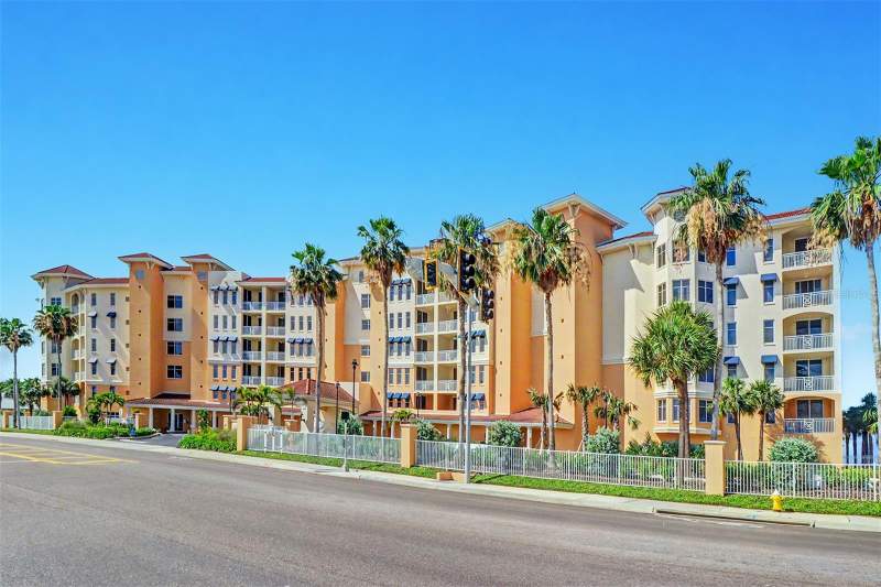 4 bedroom Condominium at 15208 Gulf Boulevard #601, Sereno Condo, Madeira Beach — photo 2