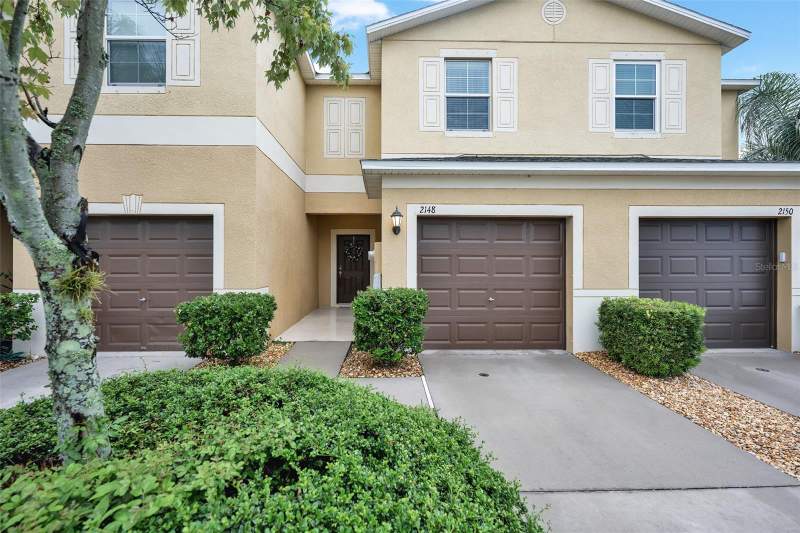 2 bedroom Townhouse at 2148 Golden Falcon Drive, Hawks Point Ph N Twnhms, Ruskin — photo 2