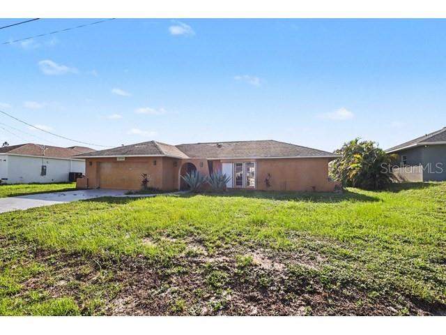 3 bedroom Single Family Residence at 1219 NE 14th Place, Cape Coral, Cape Coral — photo 4