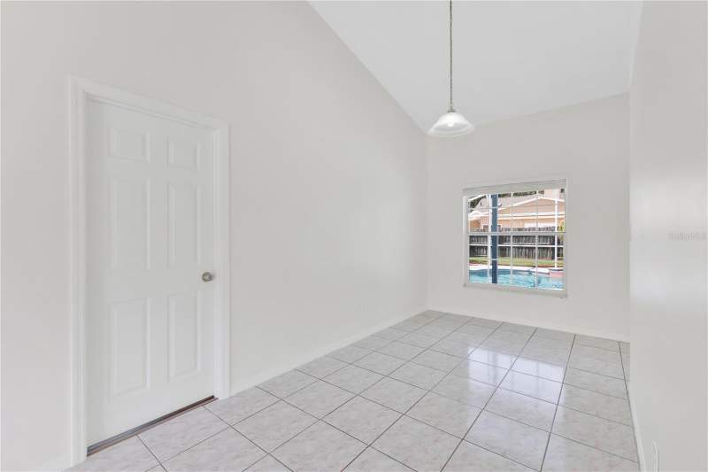 3 bedroom Single Family Residence at 1097 DEPOT COURT, CROWN POINT SPGS, WINTER GARDEN — photo 4