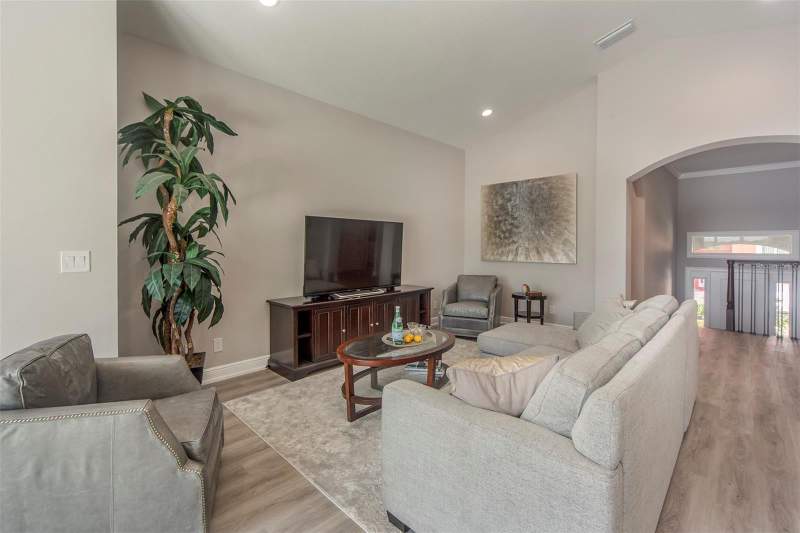 3 bedroom Villa at 17B Franklin Court, Marina Bay, St Petersburg — photo 5