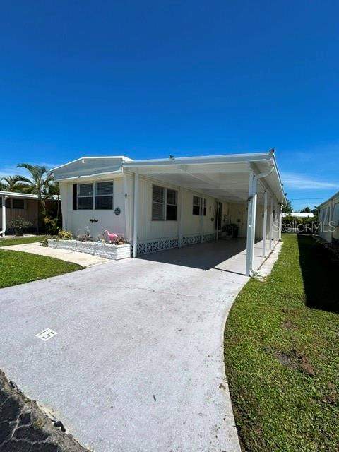 2 bedroom Mobile Home at 15 Mary Lu Mhp, Mary Lu Mhp, Port Charlotte — photo 3