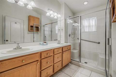 5526 Gallant Fox Court, Wesley Chapel FL - photo 11 of 28