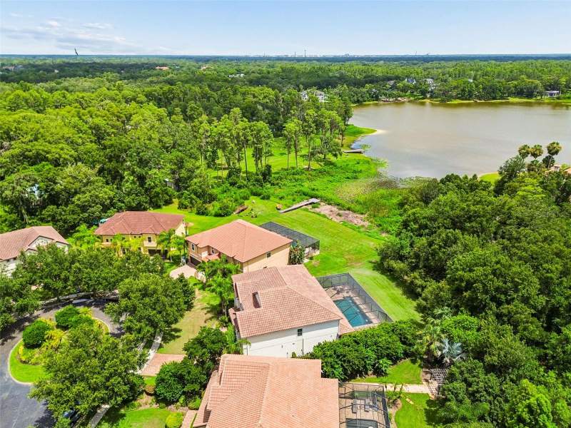 7 bedroom Single Family Residence at 1804 Bella Casa Court, Bella Casa, Tampa — photo 5
