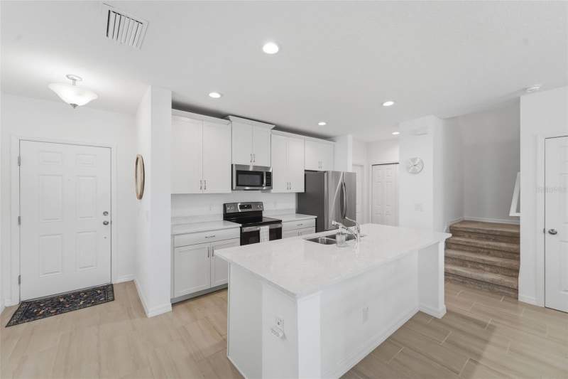 4 bedroom Townhouse at 1255 Wispy Cypress Drive, Cypress Hammock Ph 1, Kissimmee — photo 4