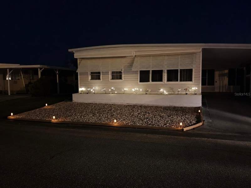 2 bedroom Mobile Home at 47 Kono Circle, Molokai Mhp Lt 02-Ha, Leesburg — photo 2
