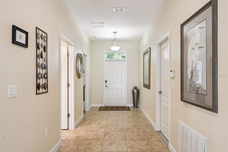 9 bedroom Single Family Residence at 1420 Moon Valley, Stoneybrook South Ph 1, Davenport — photo 4