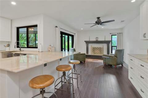4400 Columbus Way, St Petersburg FL - photo 15 of 48