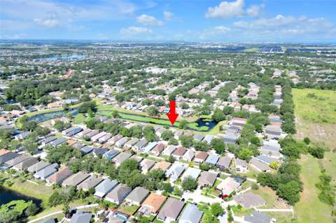 7855 Bristol Park Dr, Apollo Beach FL - photo 6 of 6