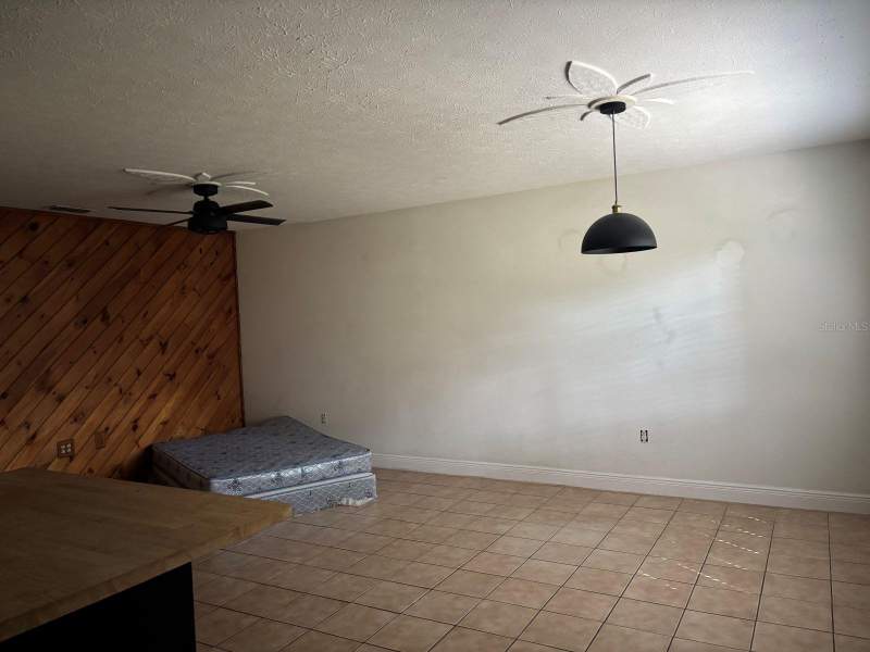 3 bedroom Single Family Residence at 88 Cedar Road, Silver Spgs Shores Un #9, Ocala — photo 2