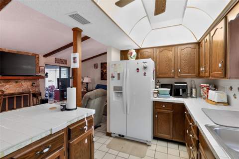 7465 Galloway Road, Weeki Wachee FL - photo 17 of 34