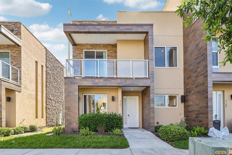 3191 BRASILIA AVENUE home for sale in Magic Village