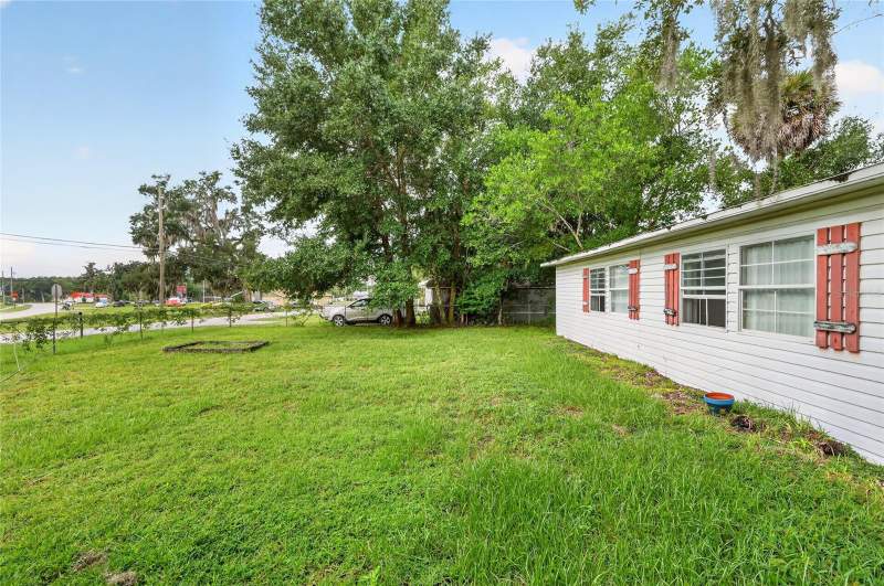 2 bedroom Single Family Residence at 6141 SE Babb Road, Belleview, Belleview — photo 3