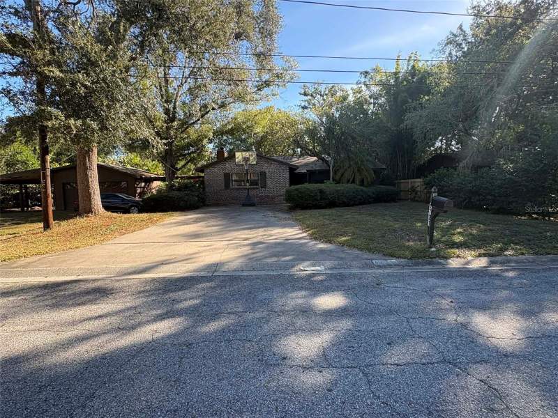 Gulf Breeze Estates