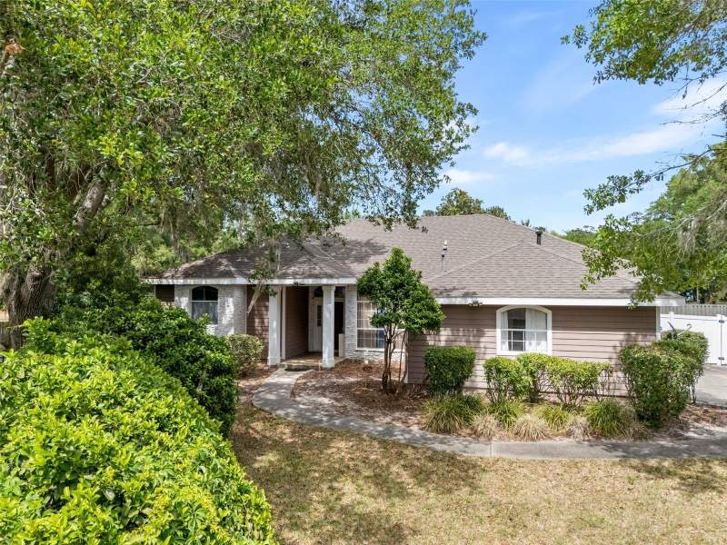 4 bedroom Single Family Residence at 11520 NW 8th Lane, Fletchers-Magnolia Ct, Gainesville — photo 2