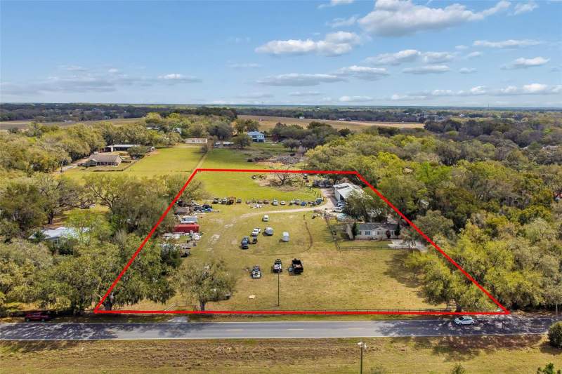 8236 WIRE ROAD home for sale in Zephyrhills Colony Co
