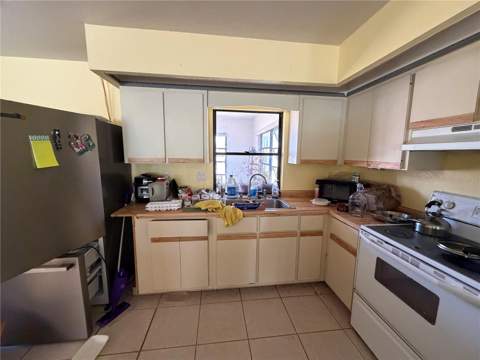 333 Timbruce Lane, Port Charlotte FL - photo 17 of 27