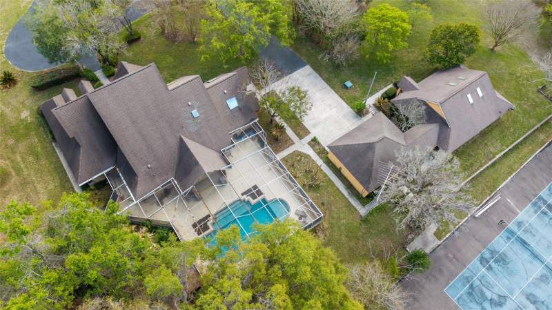 5 bedroom Farm at 16638 N Highway 329, Meri Oaks West, Reddick — photo 5