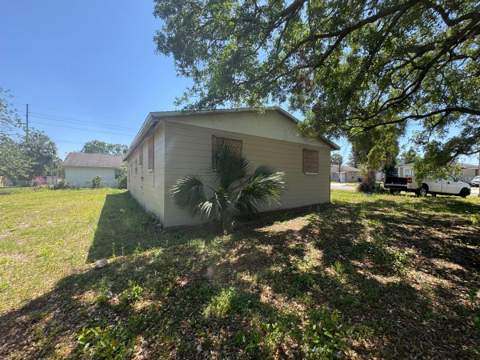 3308 E Frierson Avenue, Tampa FL - photo 10 of 14