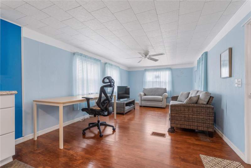 2 bedroom Manufactured Home at 5316 53rd Avenue #Q11, Westwinds Village Co-Op, Bradenton — photo 4