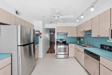 5095 Bay Street #114, St Petersburg FL - photo 13 of 38