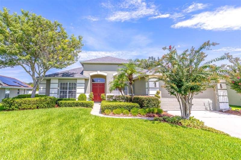 537 LAURENBURG LANE home for sale in Wesmere At Ocoee