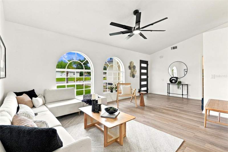 3 bedroom Single Family Residence at 4850 S Salford Boulevard, Port Charlotte Sub 04, North Port — photo 5