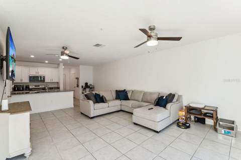 3753 Hampton Chase Lane, Sanford FL - photo 9 of 46