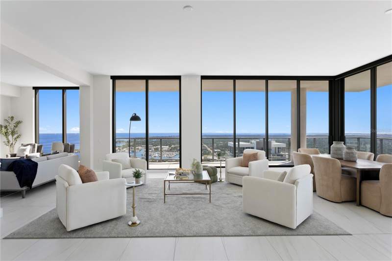 3 bedroom Condominium at 275 1st Avenue #4004, Art House Condominium, St Petersburg — photo 2
