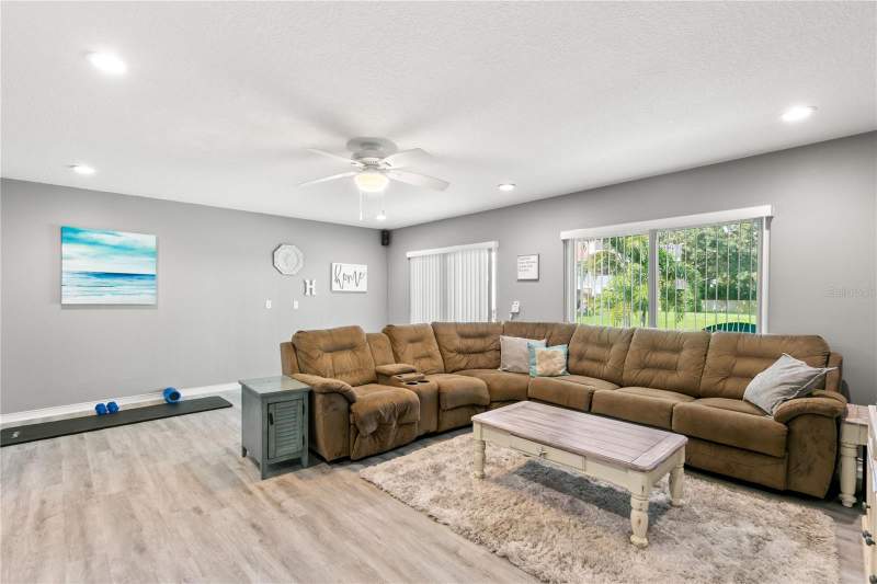 3 bedroom Townhouse at 2376 Hanover Drive, Curlew Landings, Dunedin — photo 5