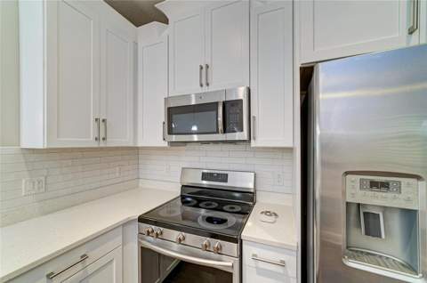 4991 Oarsman Court, Sarasota FL - photo 6 of 48