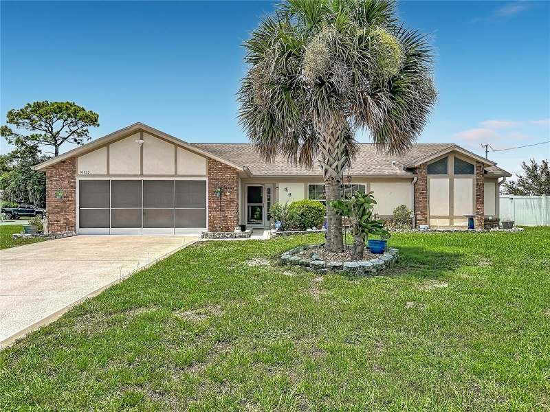 3 bedroom Single Family Residence at 10433 Dunkirk Road, Spring Hill, Spring Hill — photo 4