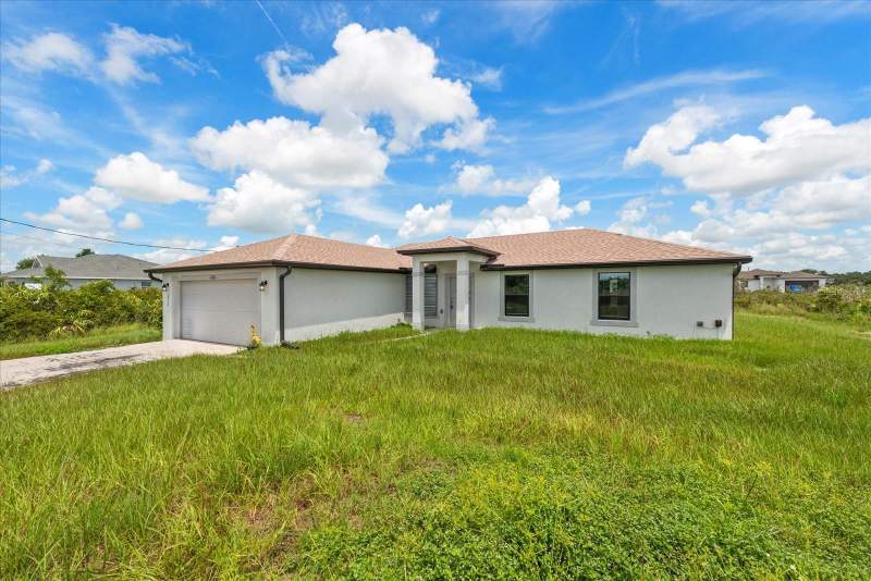 4 bedroom Single Family Residence at 2710 70th Street, Lehigh Acre, Lehigh Acres — photo 3