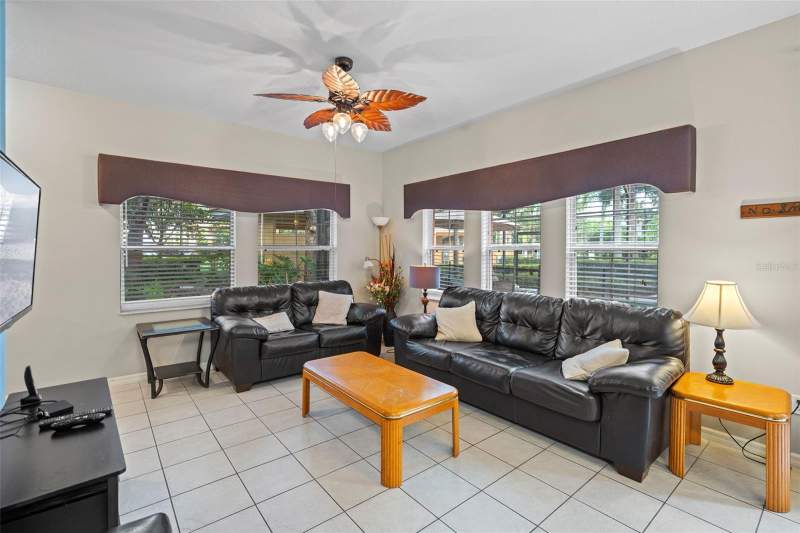 4 bedroom Townhouse at 3015 Yellow Lantana Lane, Encantada, Kissimmee — photo 4