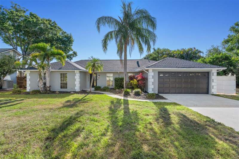 4 bedroom Single Family Residence at 1992 ARVIS CIRCLE, ARVIS CIRCLE, CLEARWATER — photo 5
