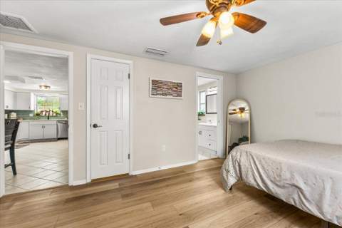 10914 Oakdale Avenue, Port Richey FL - photo 24 of 54