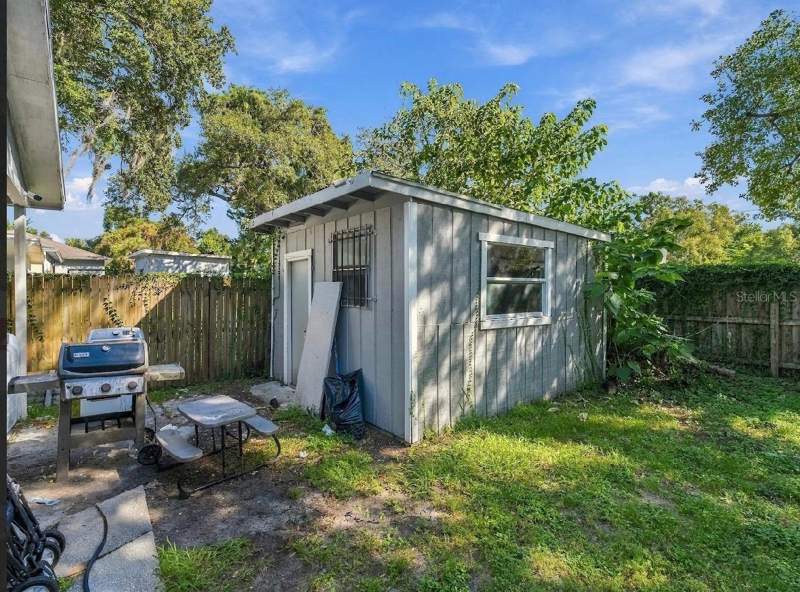 3 bedroom Single Family Residence at 8303 N 11th Street, Sulphur Spgs Add, Tampa — photo 3
