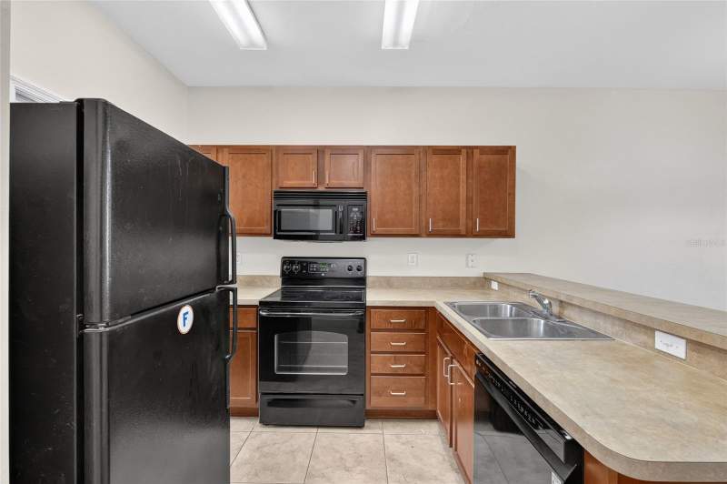 2 bedroom Condominium at 2927 SW 35th Place #115, Woods Edge Condo, Gainesville — photo 3